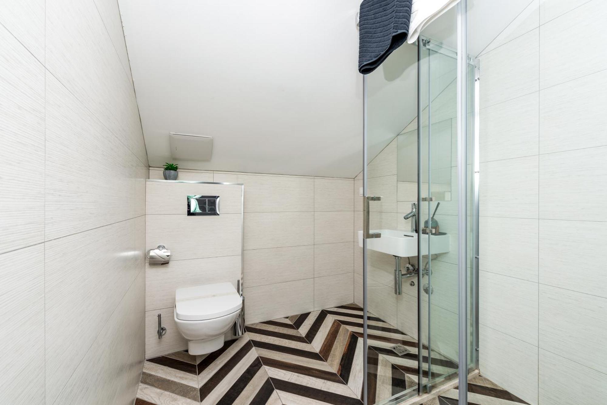 Apartments Villa Poco Loco Mlini Bilik gambar